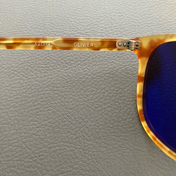 KREWE Olivier sunglasses. - Picture 3 of 3